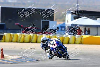 media/Feb-12-2022-SoCal Trackdays (Sat) [[3b21b94a56]]/Turn 2 (1045am)/